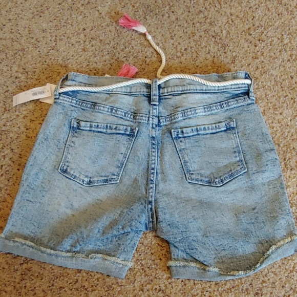 💐Host pick🌺Old Navy Shorts - Picture 2 of 2
